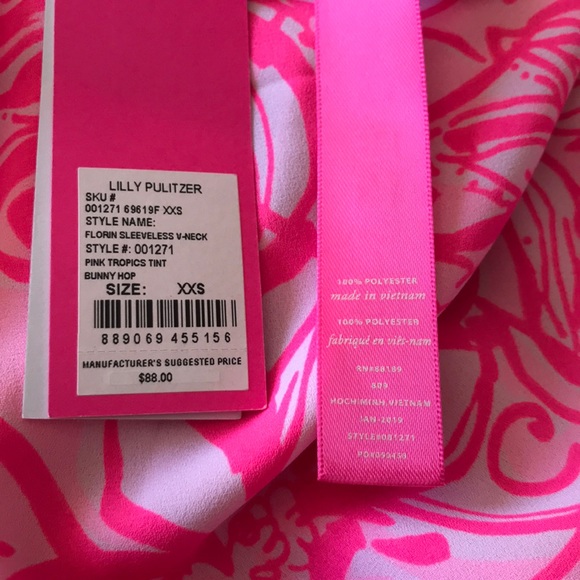 Sold Lilly Pulitzer floral reversible - Picture 7 of 7